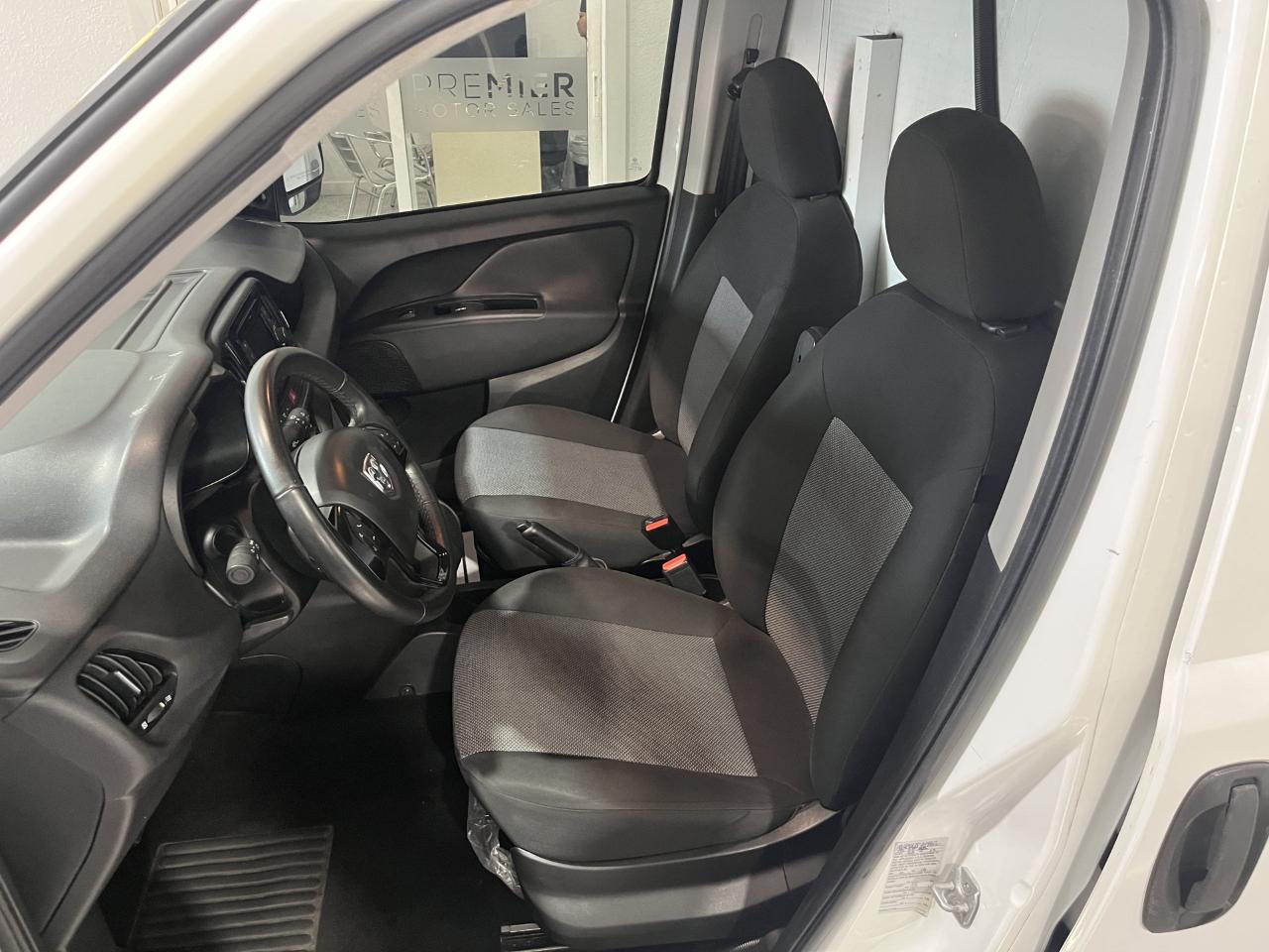 RAM ProMaster City Tradesman Cargo Van 2017