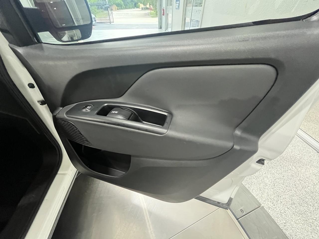 RAM ProMaster City Tradesman Cargo Van 2017