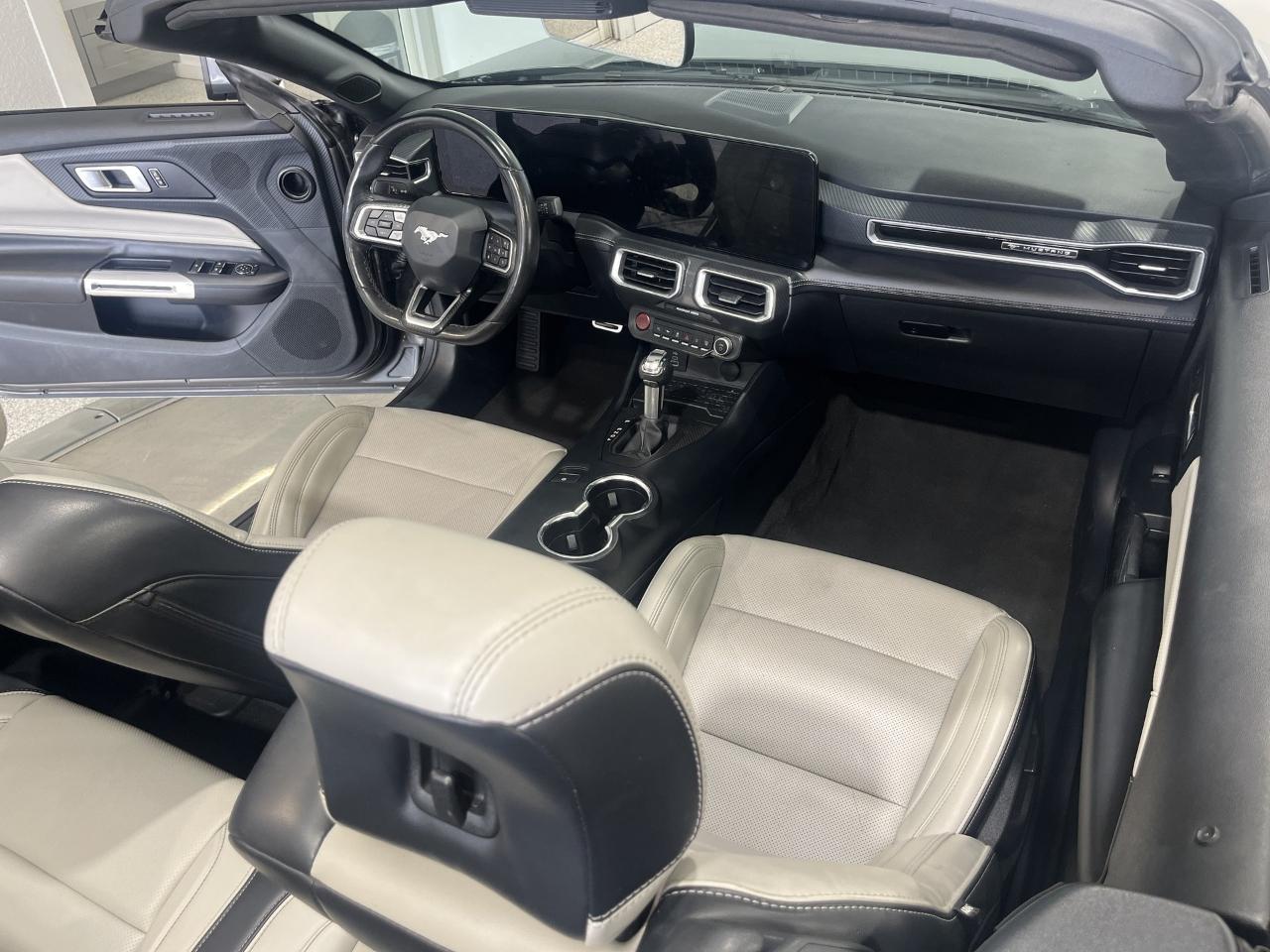 Ford Mustang EcoBoost Premium Convertible 2024