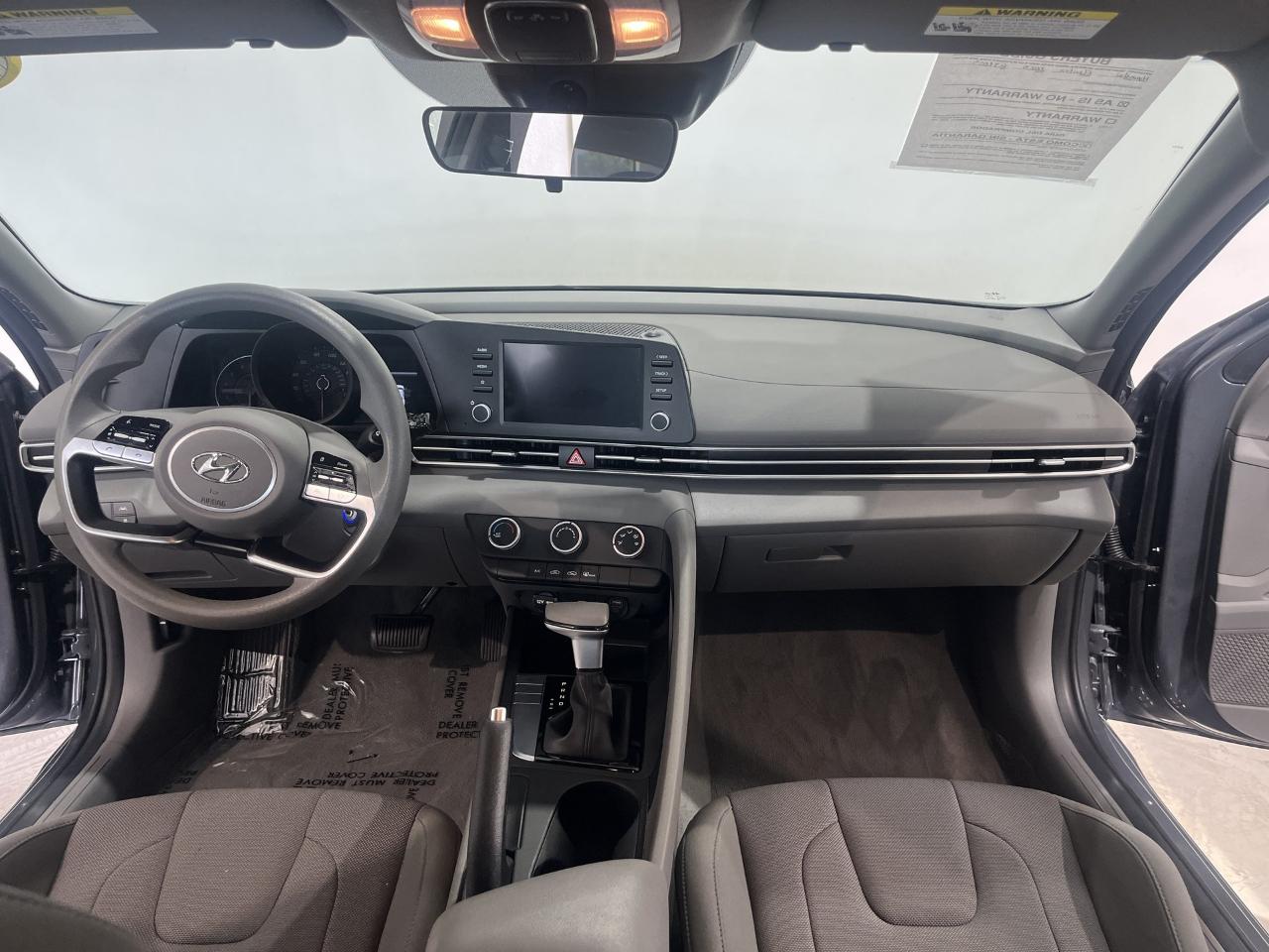 Hyundai Elantra SE 2023