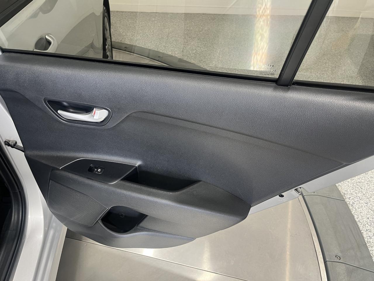 Kia Rio LX 2022