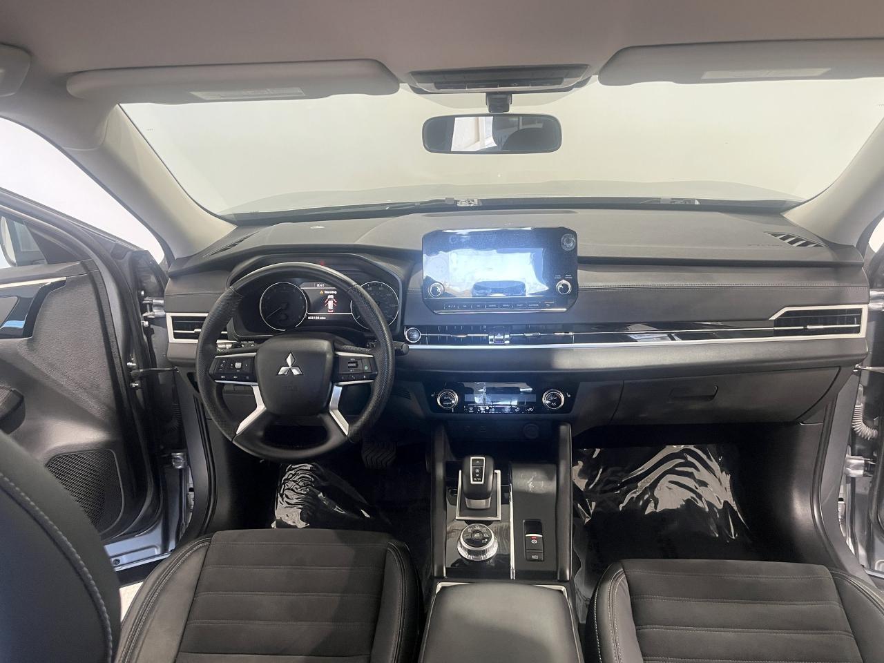 Mitsubishi Outlander SE 2WD 2023