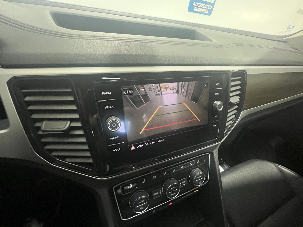 Volkswagen Atlas SE w/Technology 2022