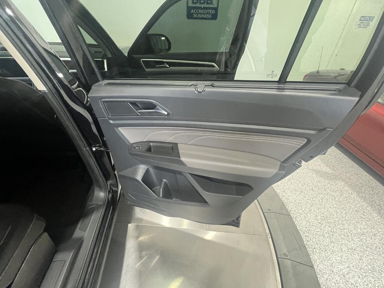 Volkswagen Atlas SE w/Technology 2022