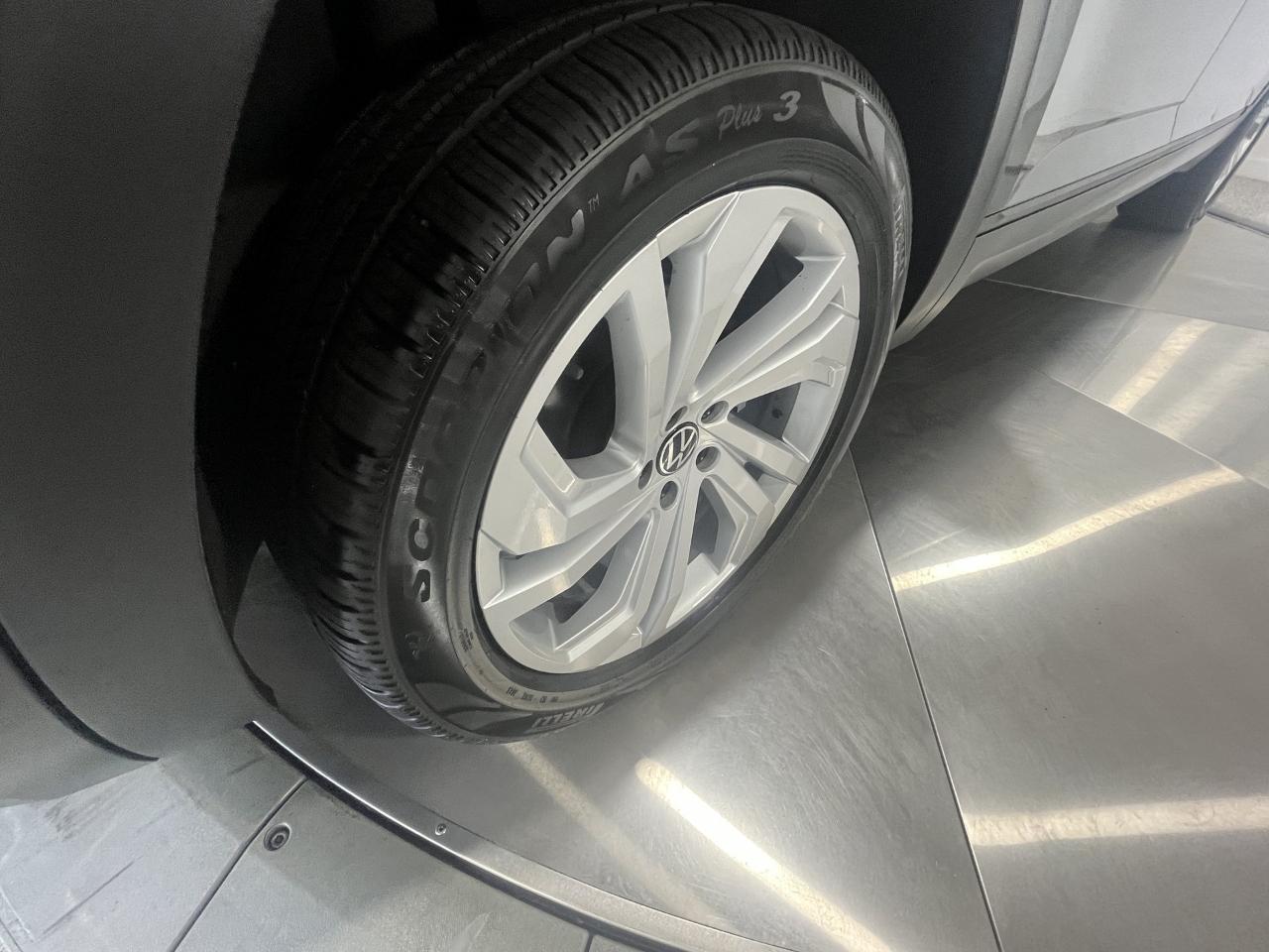 Volkswagen Atlas SE w/Technology 2022