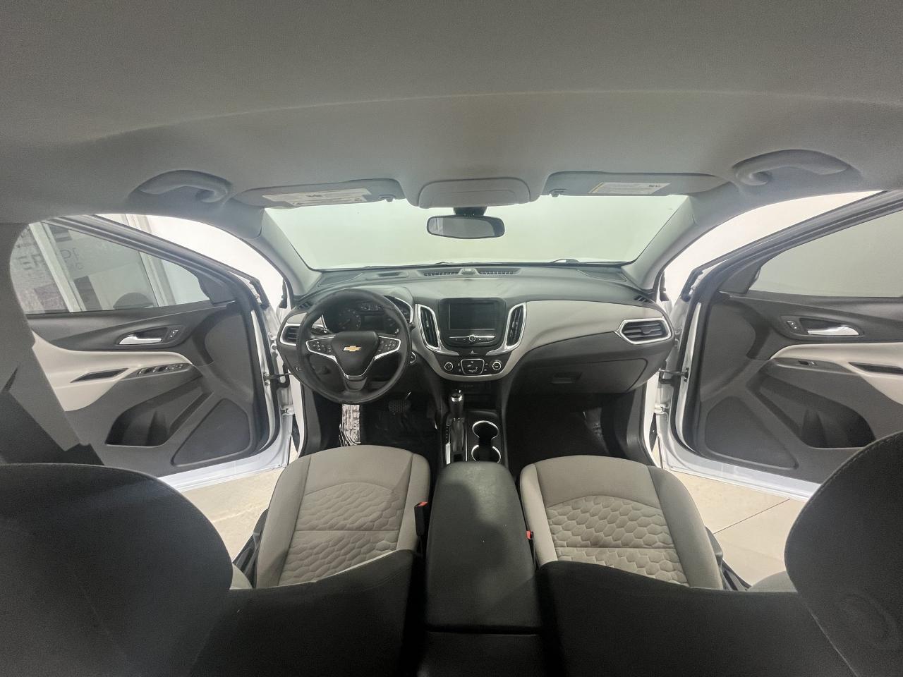 Chevrolet Equinox LS 2WD 2021
