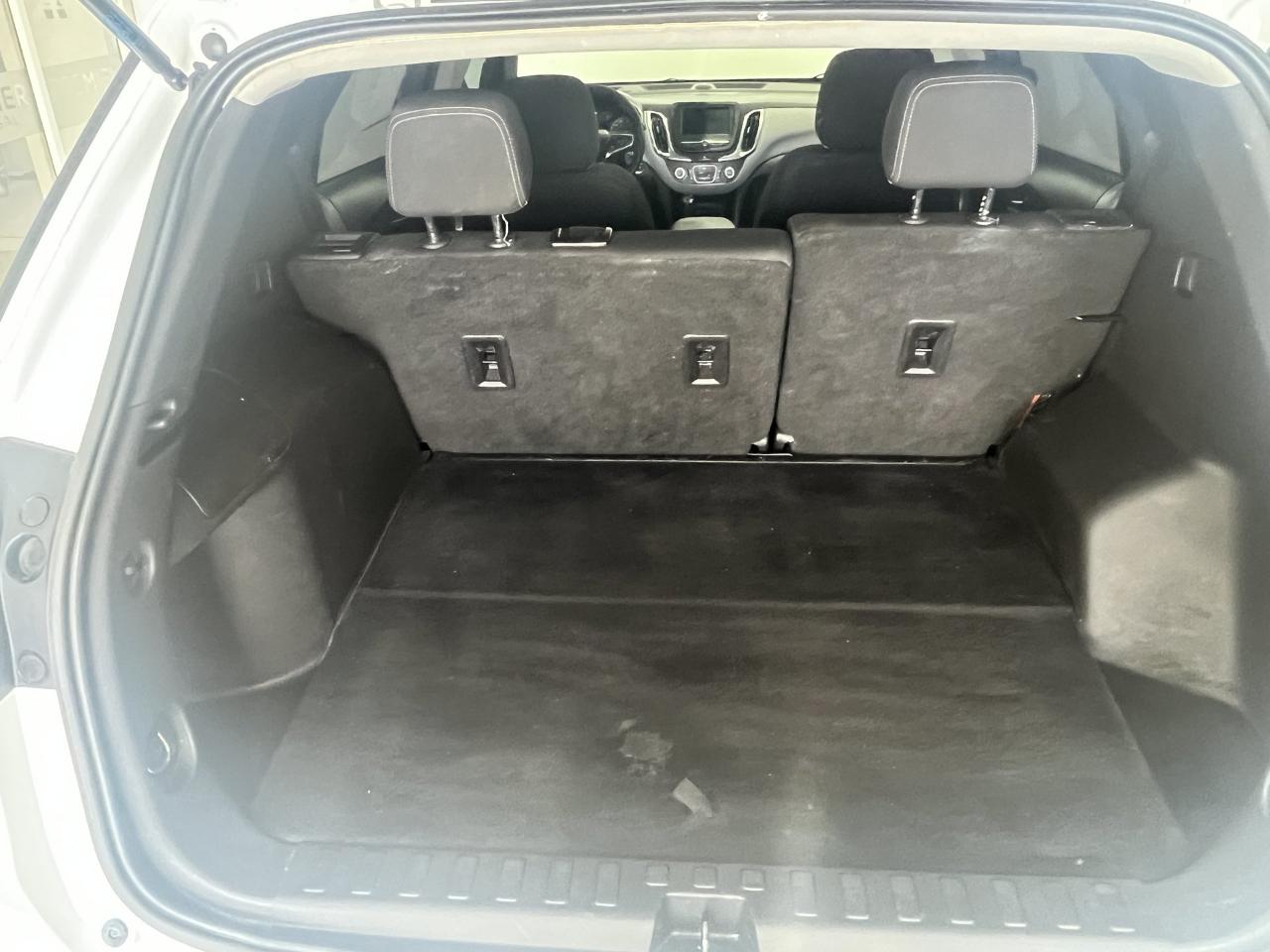 Chevrolet Equinox LS 2WD 2021