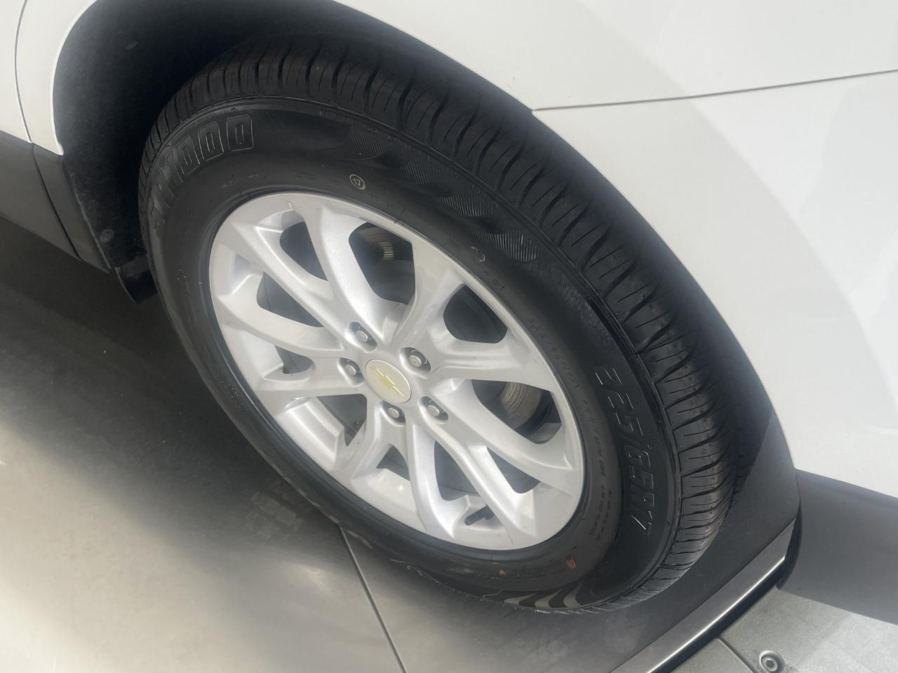 Chevrolet Equinox LS 2WD 2021