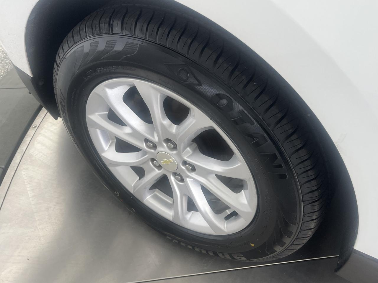 Chevrolet Equinox LS 2WD 2021