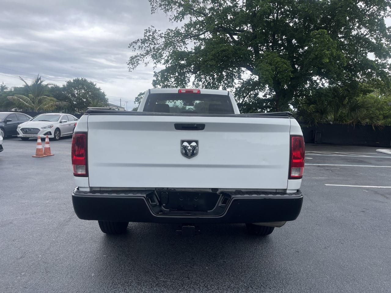 RAM 1500 Tradesman Regular Cab LWB 2WD 2014