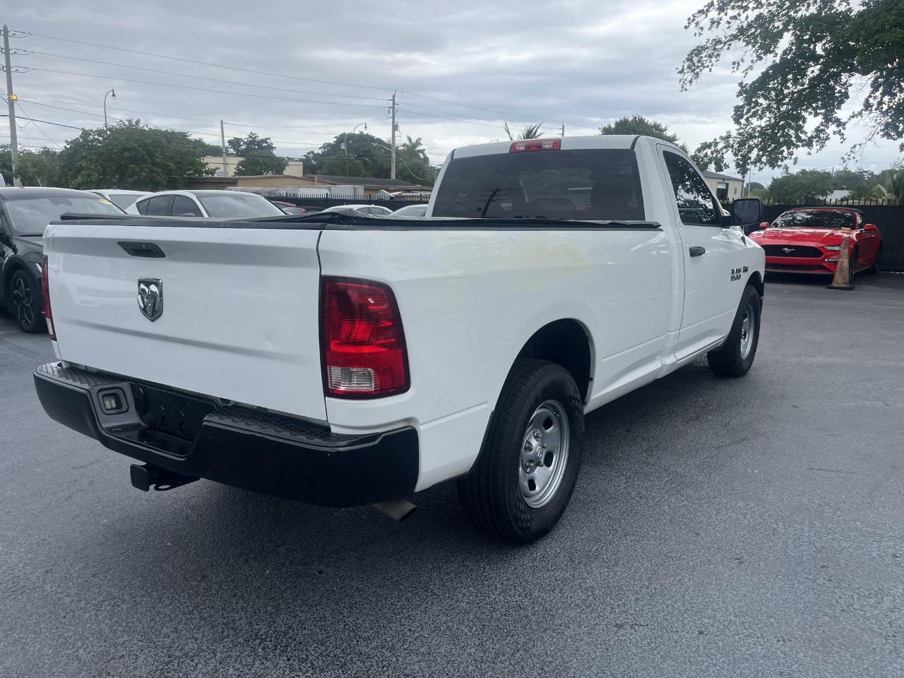 RAM 1500 Tradesman Regular Cab LWB 2WD 2014