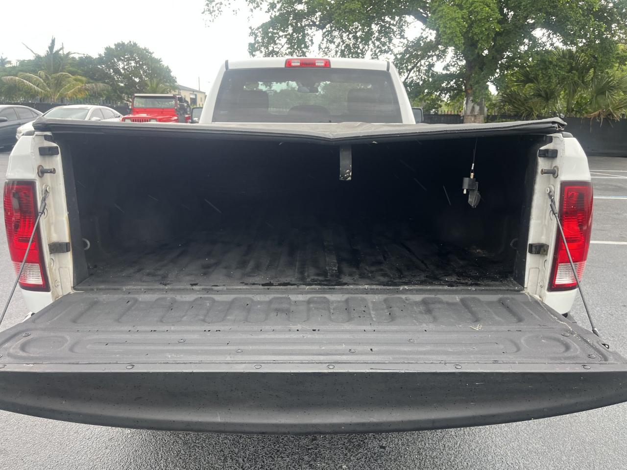 RAM 1500 Tradesman Regular Cab LWB 2WD 2014