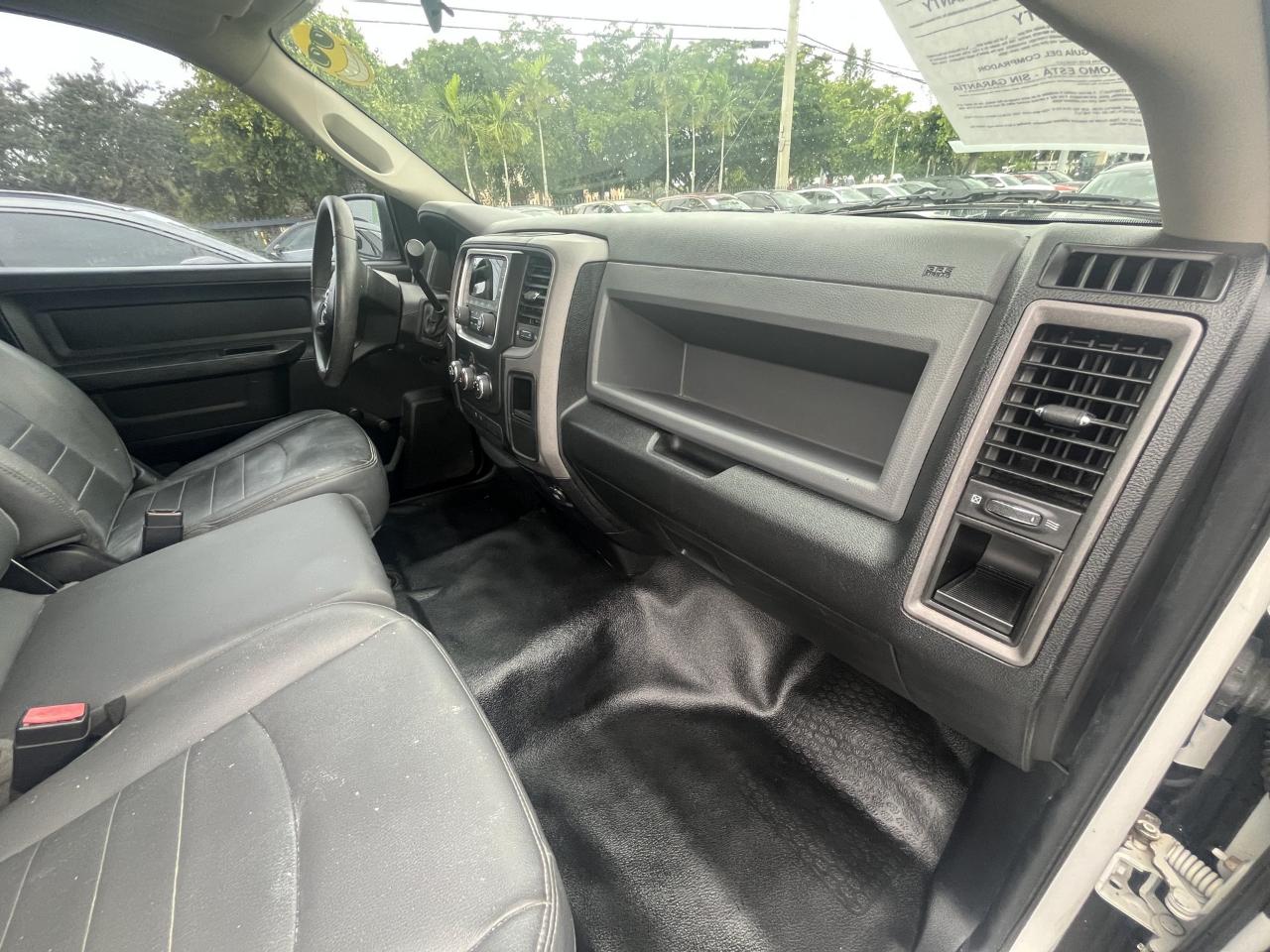RAM 1500 Tradesman Regular Cab LWB 2WD 2014