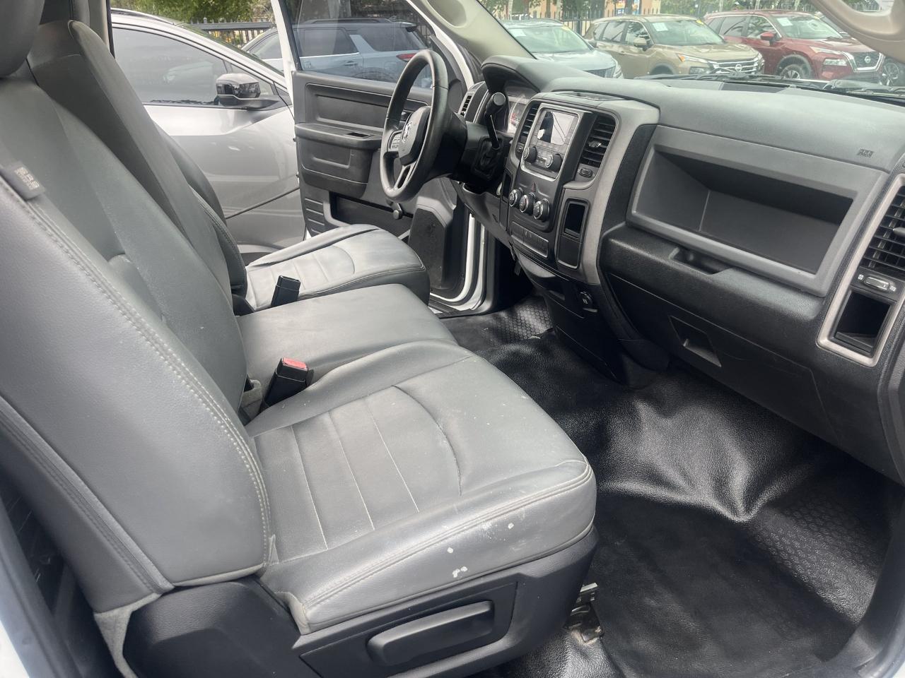 RAM 1500 Tradesman Regular Cab LWB 2WD 2014