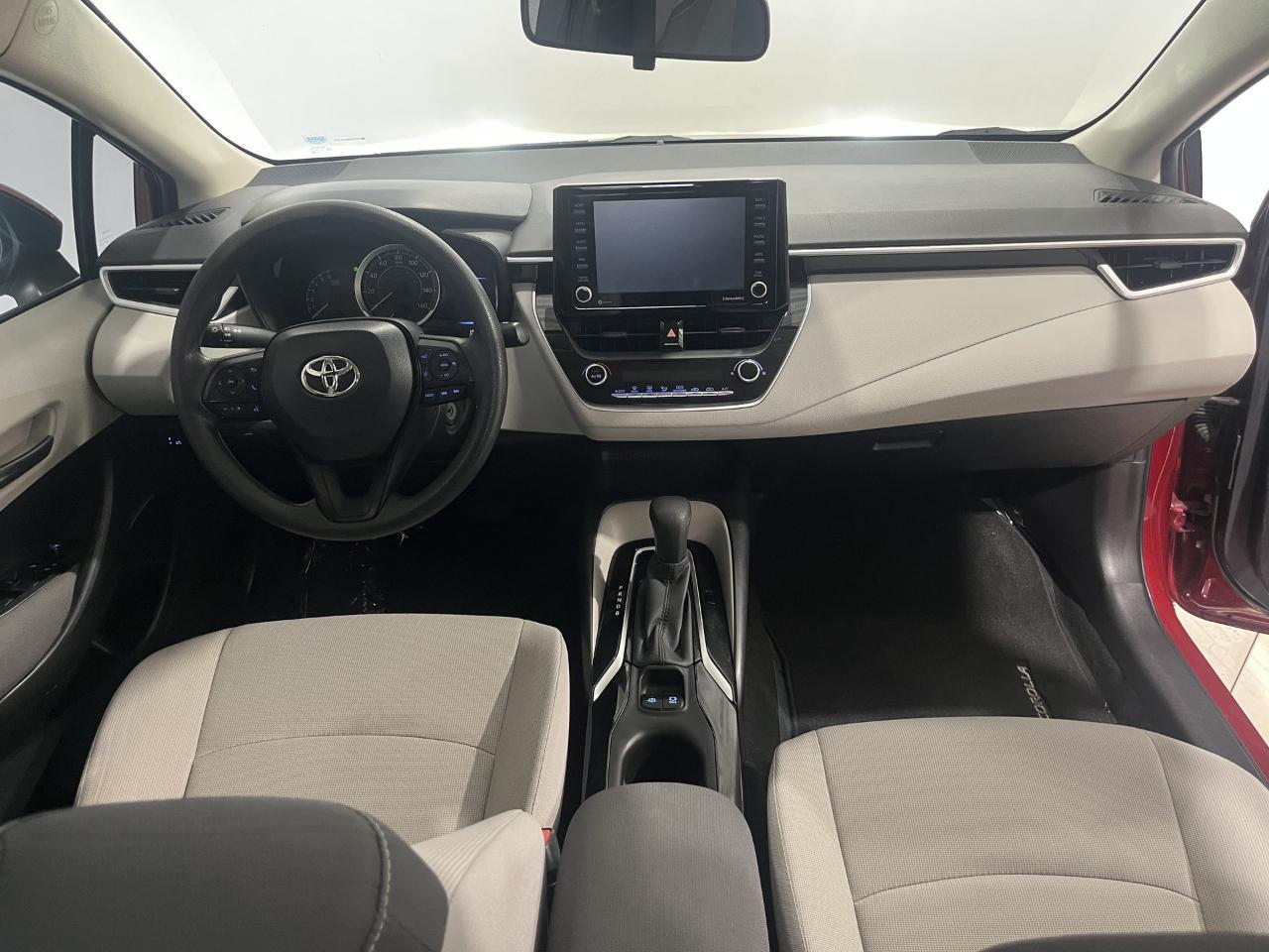Toyota Corolla LE 2022