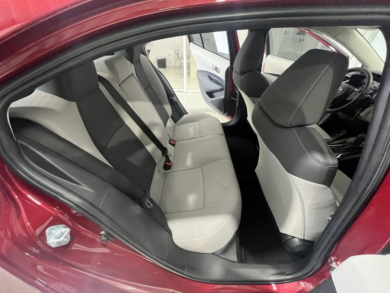 Toyota Corolla LE 2022