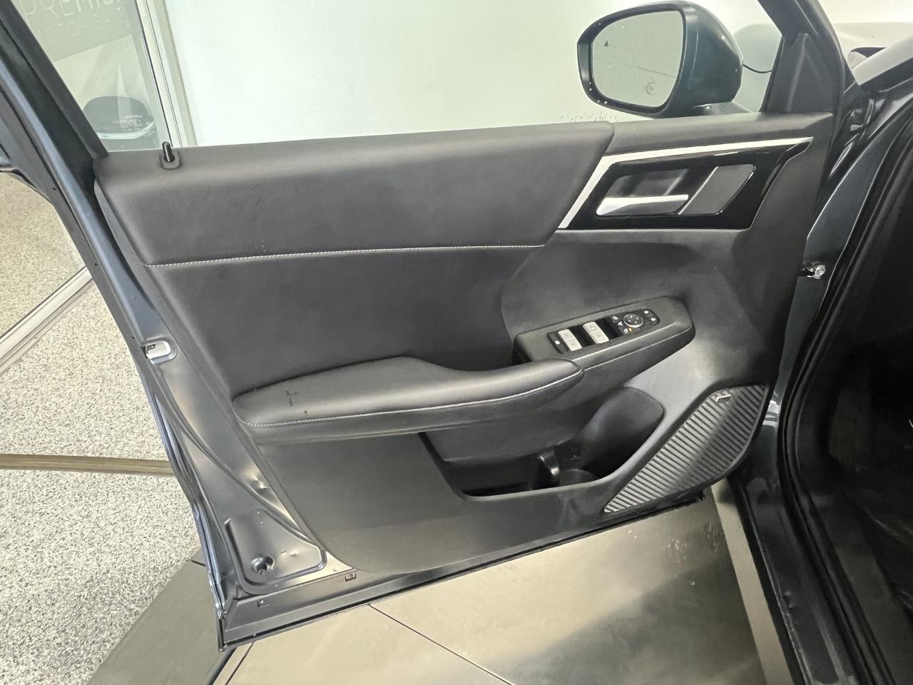 Mitsubishi Outlander SE 4WD 2025