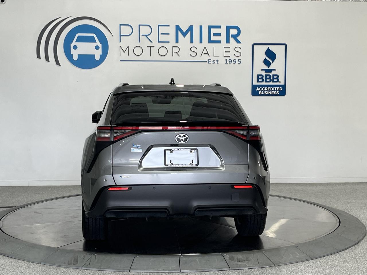 Toyota bZ XLE Plus 2026