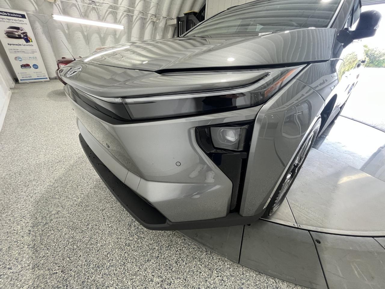 Toyota bZ XLE Plus 2026