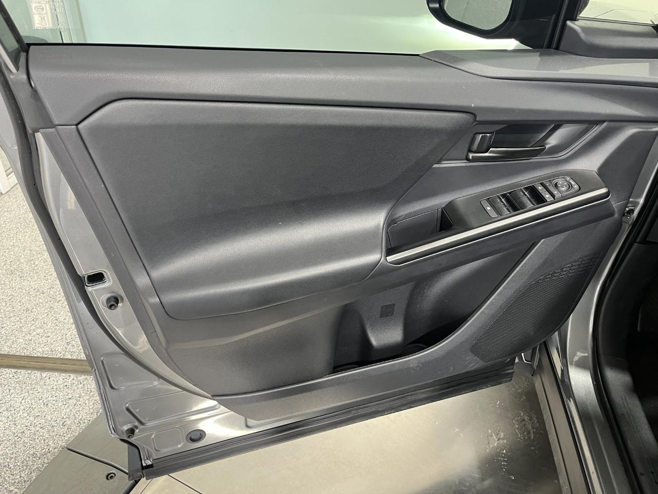 Toyota bZ XLE Plus 2026