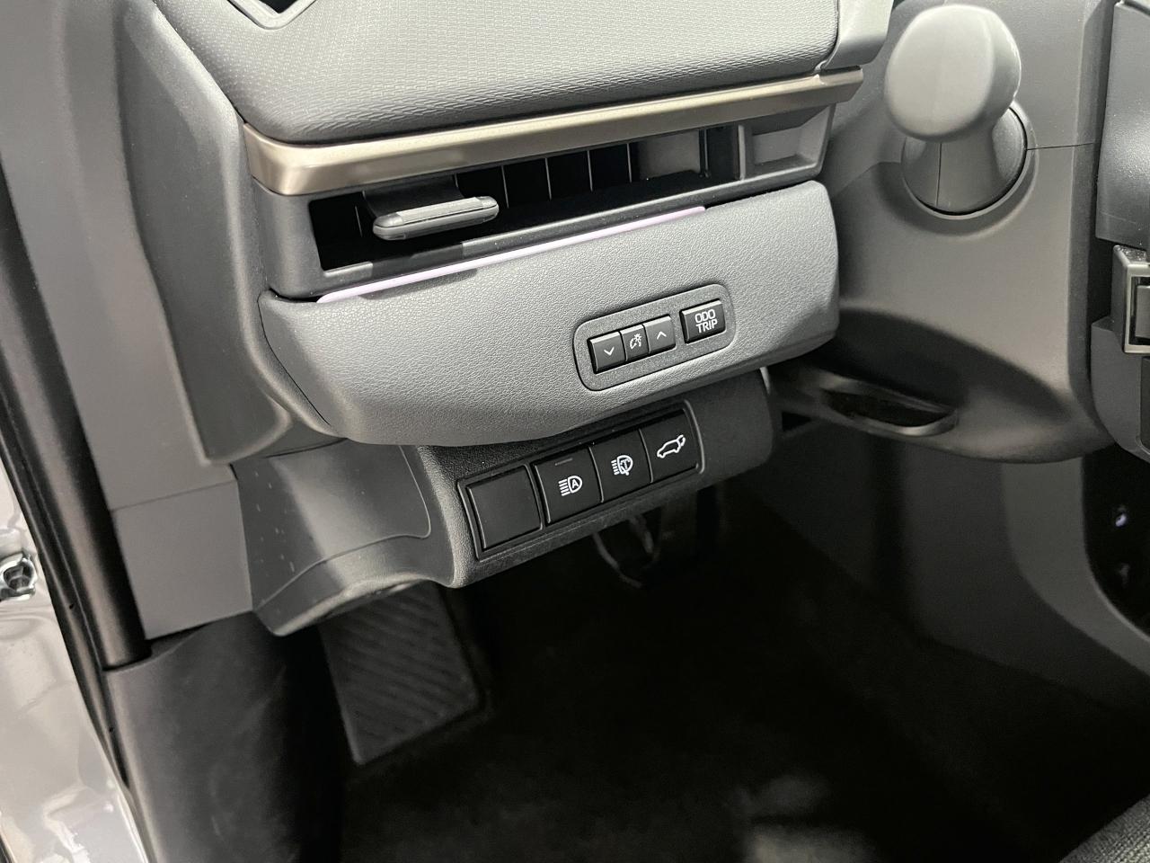 Toyota bZ XLE Plus 2026