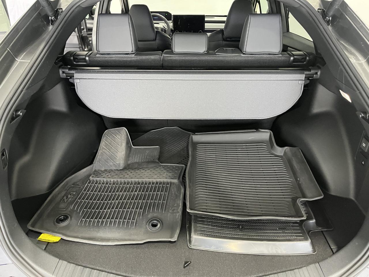 Toyota bZ XLE Plus 2026