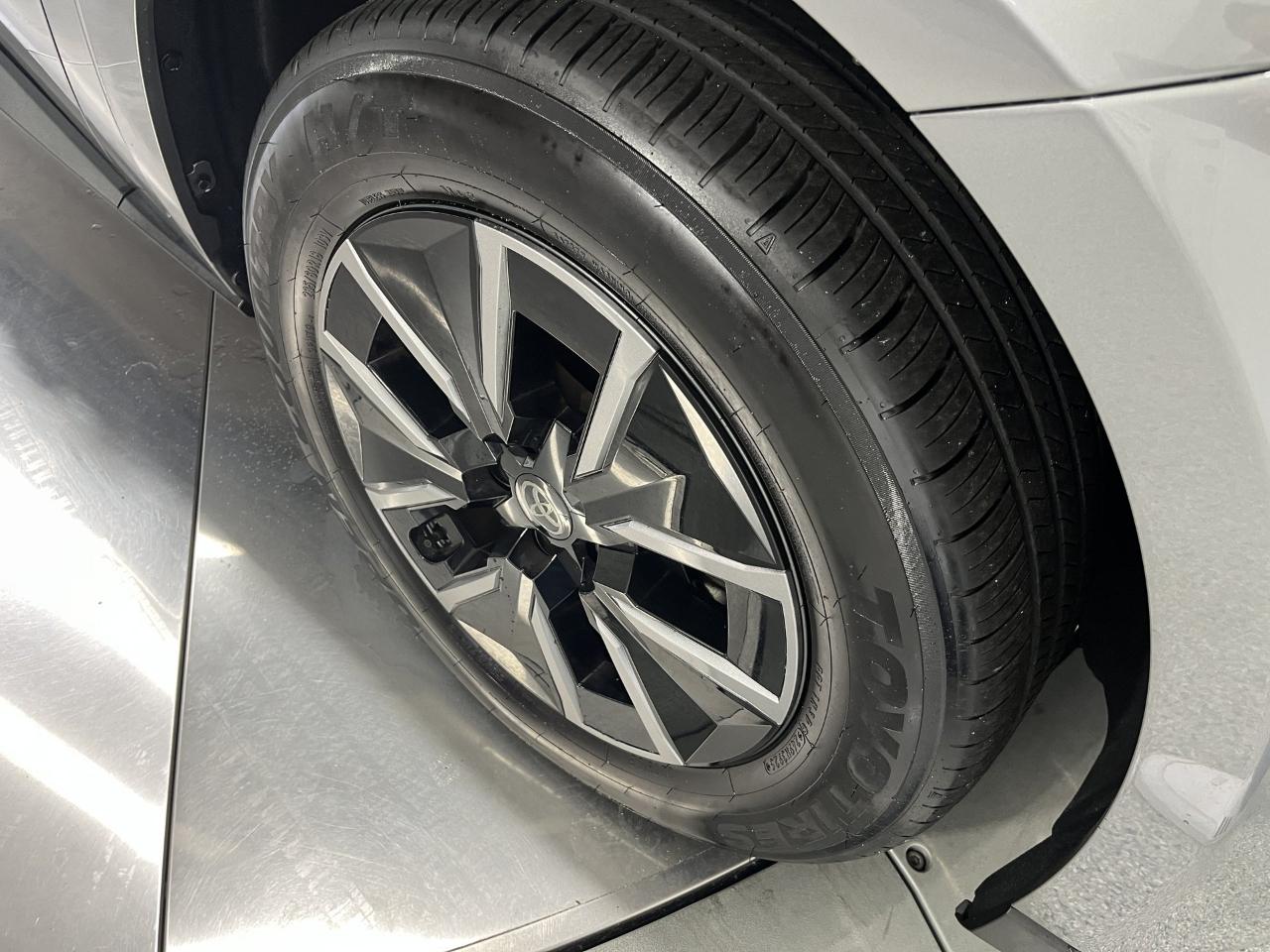 Toyota bZ XLE Plus 2026