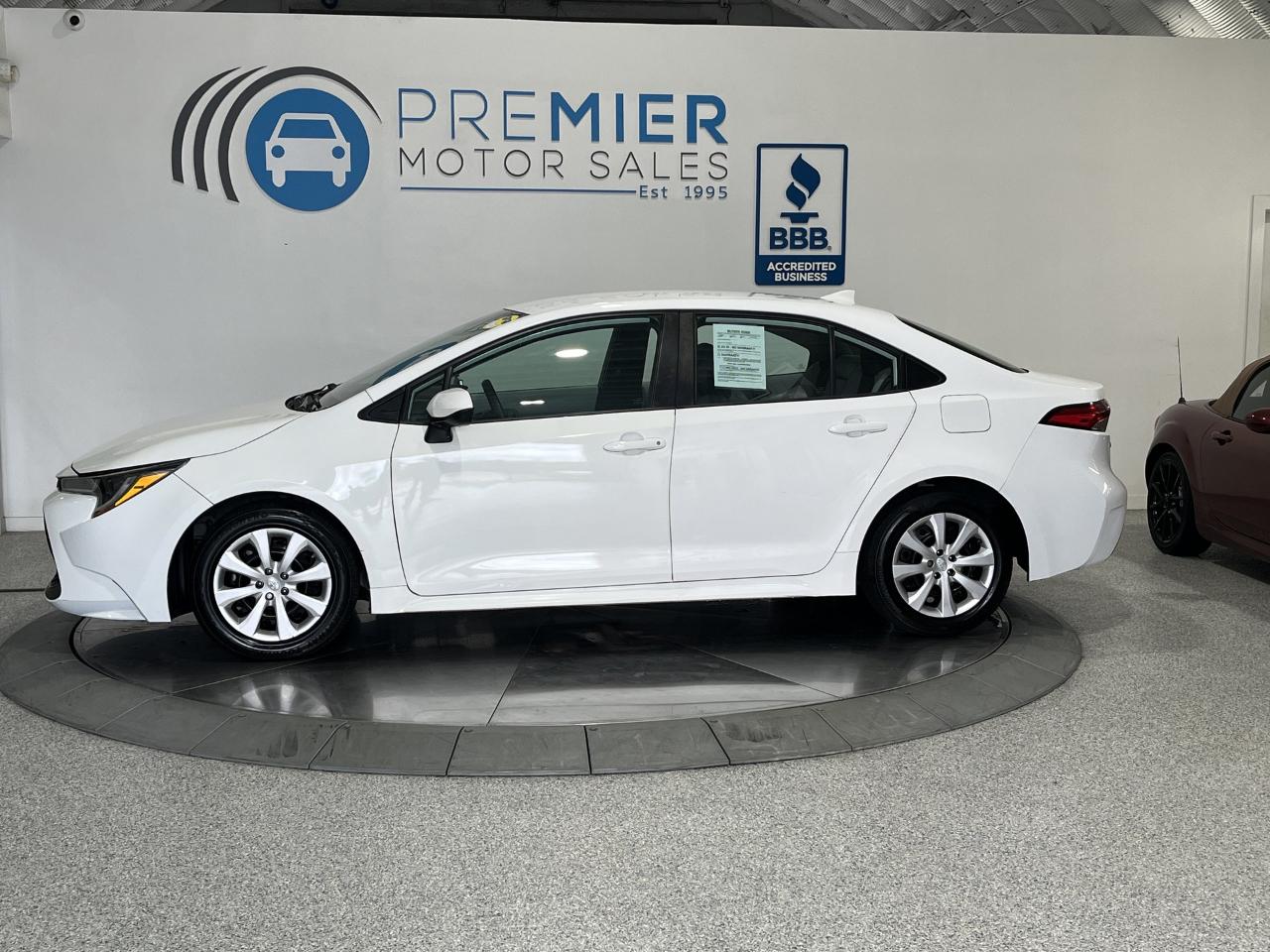 Toyota Corolla LE 2021