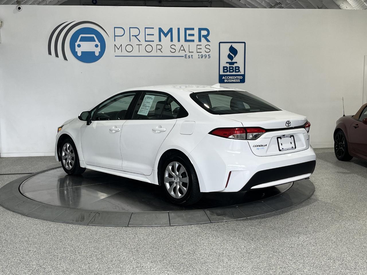 Toyota Corolla LE 2021