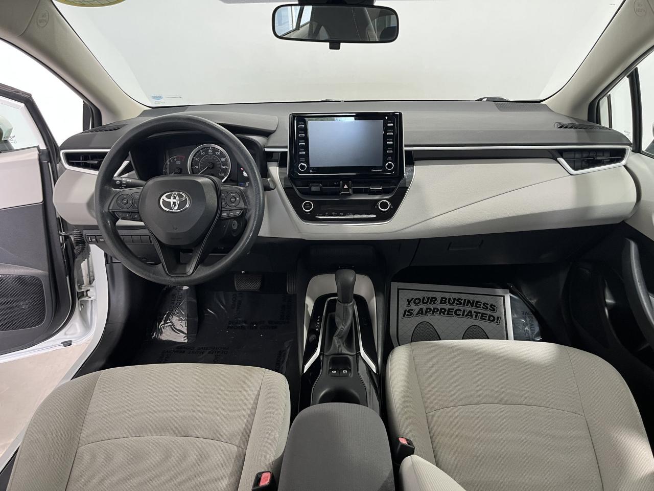 Toyota Corolla LE 2021