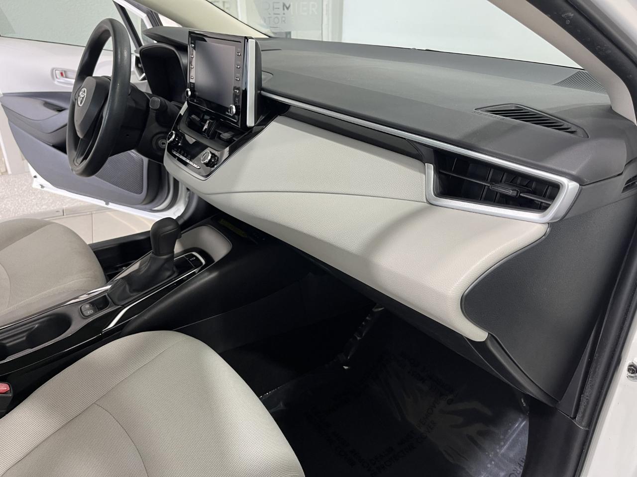 Toyota Corolla LE 2021