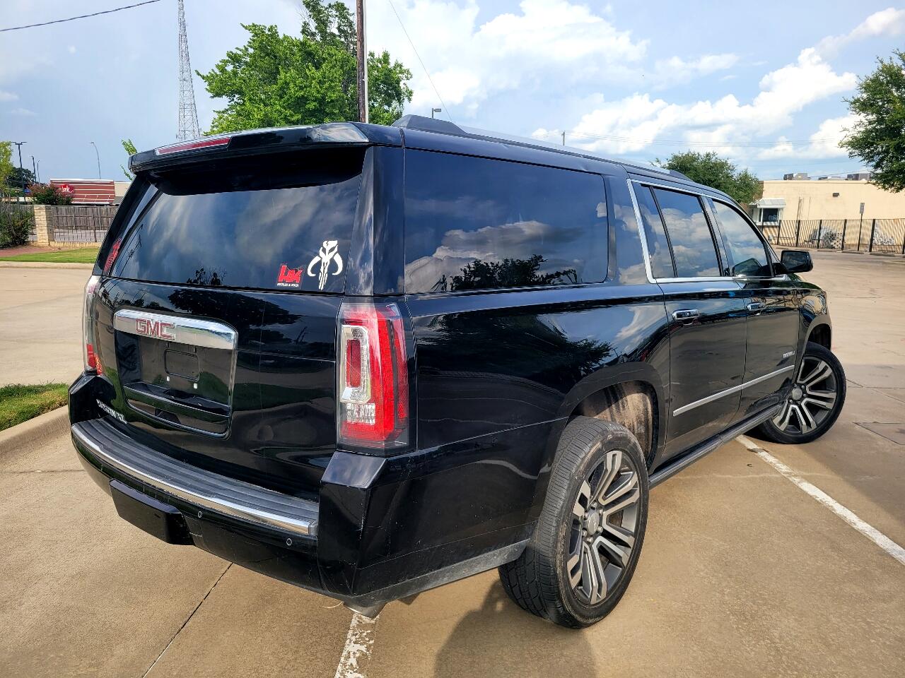 2019 Gmc Yukon XL Denali photo 3