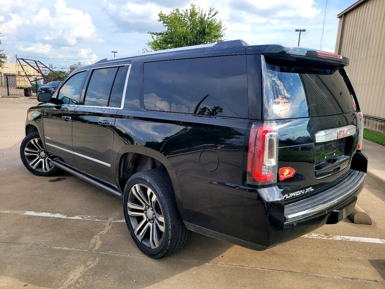 GMC Yukon XL Denali 2WD 2019 GMC Yukon XL Denali 2WD 2019