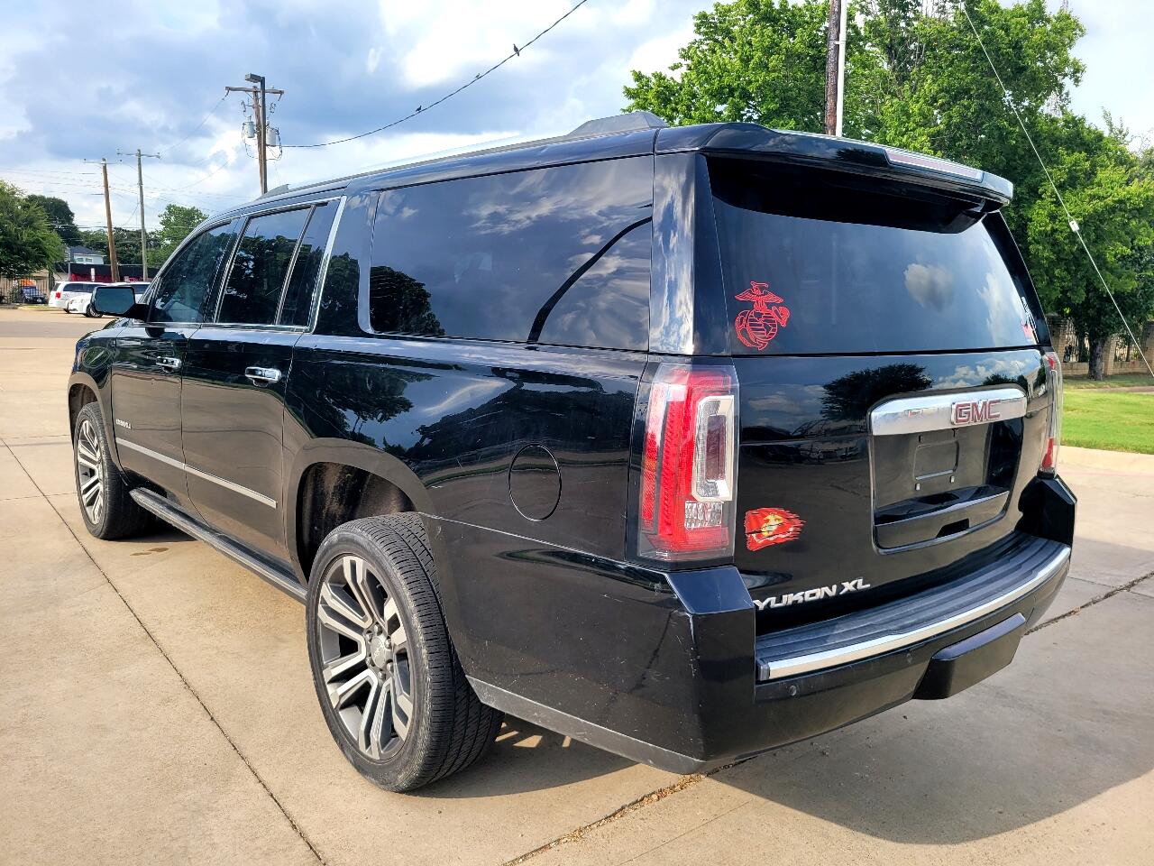 GMC Yukon XL Denali 2WD 2019 GMC Yukon XL Denali 2WD 2019