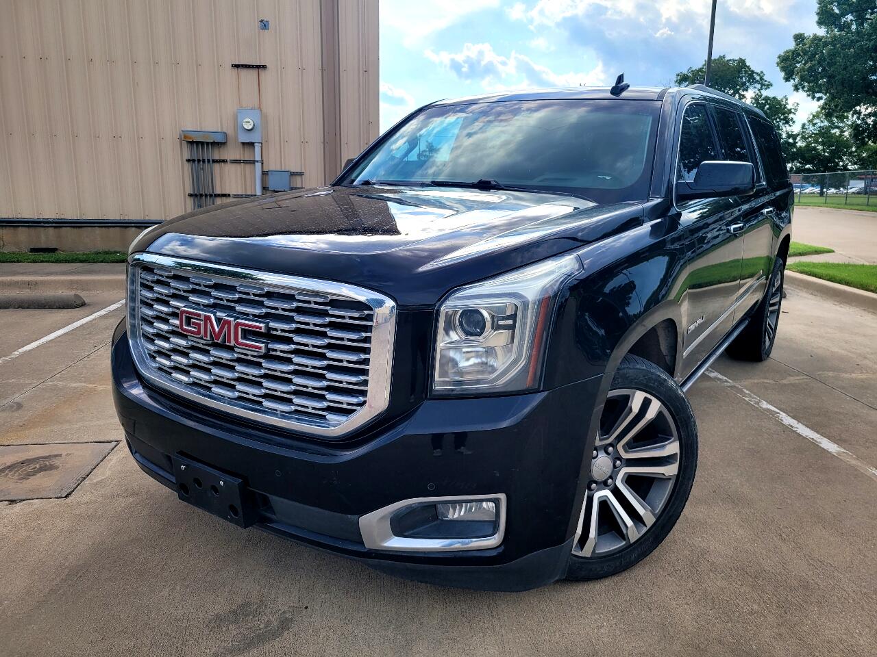 GMC Yukon XL Denali 2WD 2019 GMC Yukon XL Denali 2WD 2019