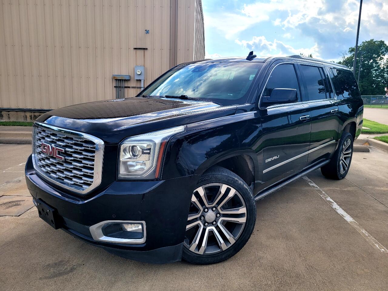GMC Yukon XL Denali 2WD 2019 GMC Yukon XL Denali 2WD 2019