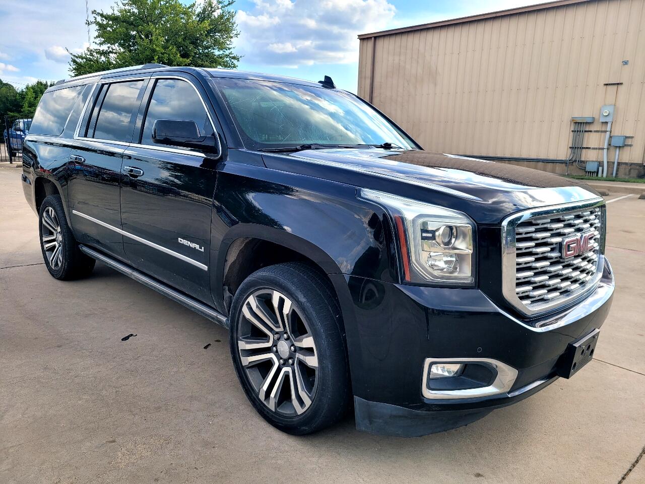 GMC Yukon XL Denali 2WD 2019 GMC Yukon XL Denali 2WD 2019
