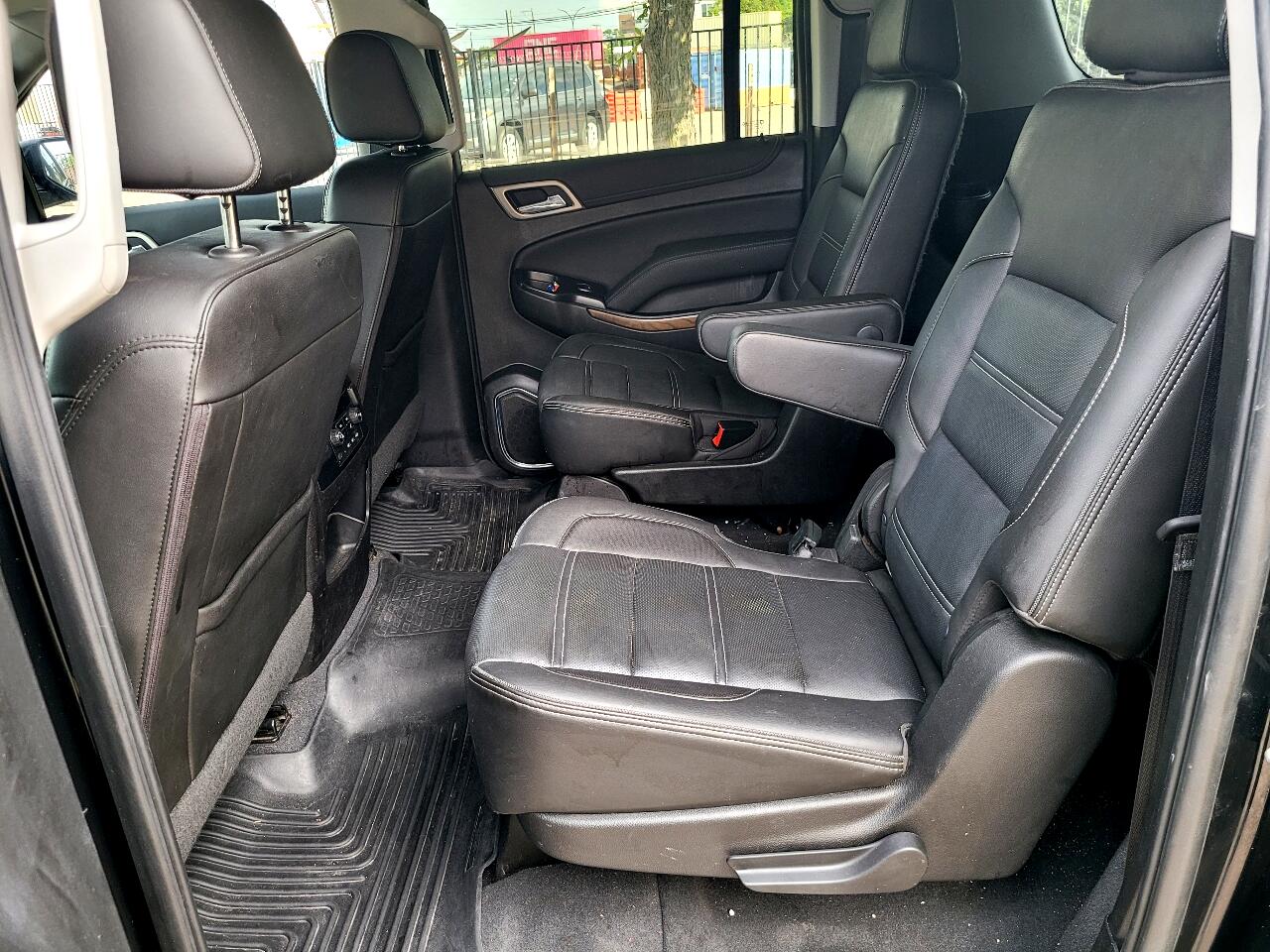 GMC Yukon XL Denali 2WD 2019 GMC Yukon XL Denali 2WD 2019
