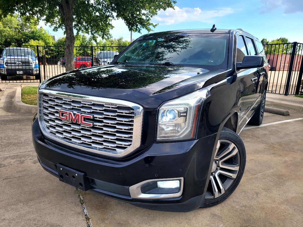 GMC Yukon XL Denali 2WD 2019 GMC Yukon XL Denali 2WD 2019