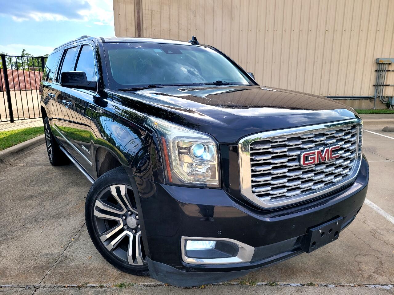 GMC Yukon XL Denali 2WD 2019 GMC Yukon XL Denali 2WD 2019