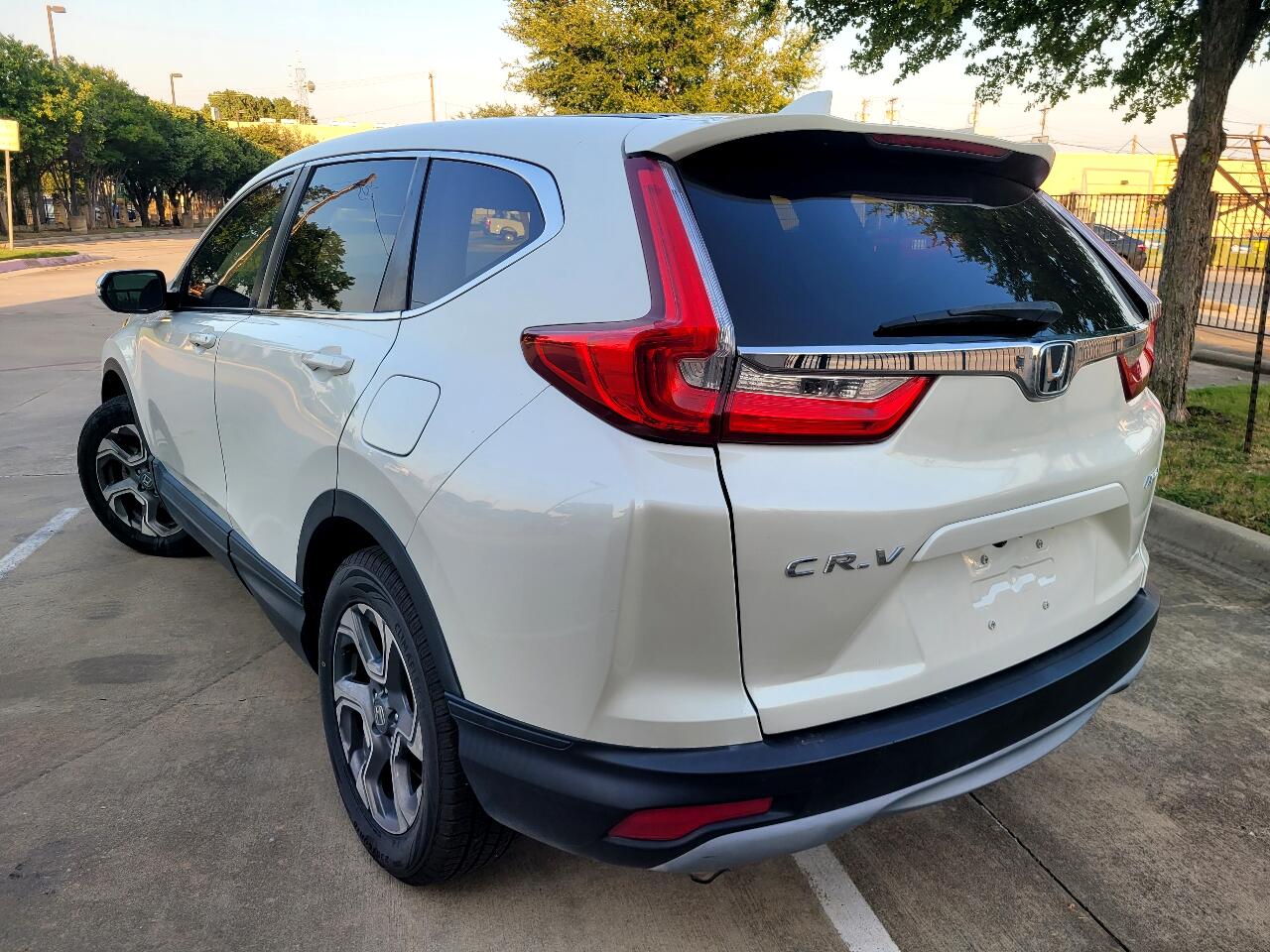 2017 Honda CR-V EX-L photo 3