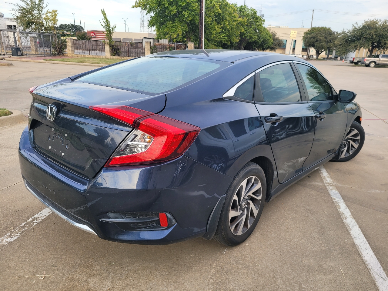 2019 Honda Civic LX photo 3
