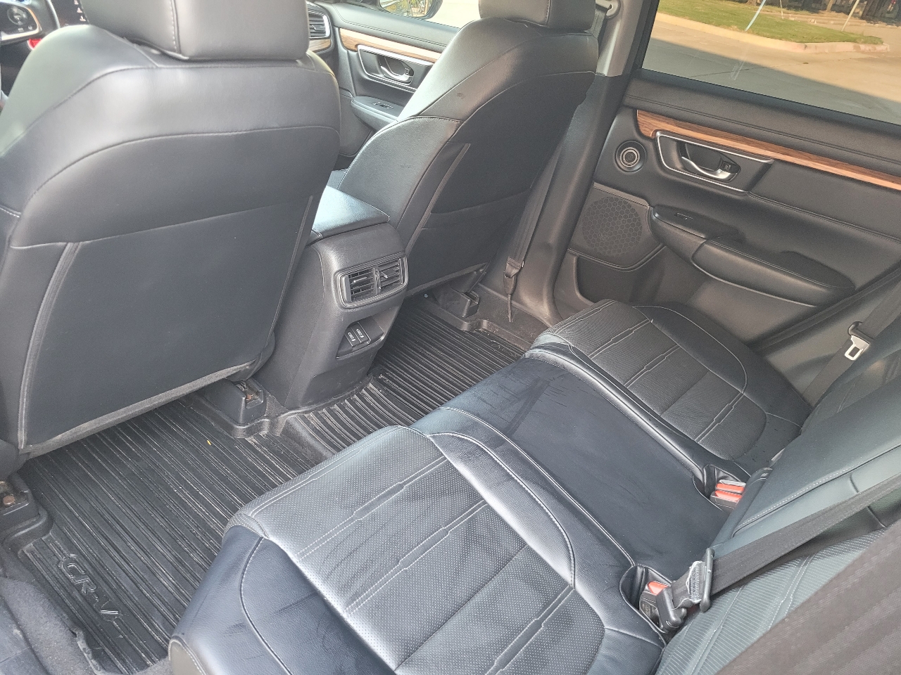 Honda CR-V Touring 2WD 2017 Honda CR-V Touring 2WD 2017