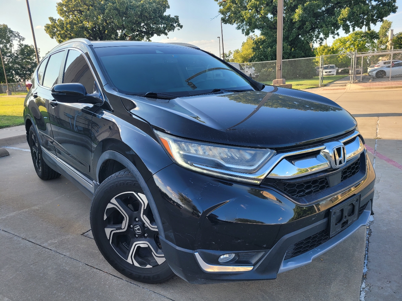 Honda CR-V Touring 2WD 2017 Honda CR-V Touring 2WD 2017