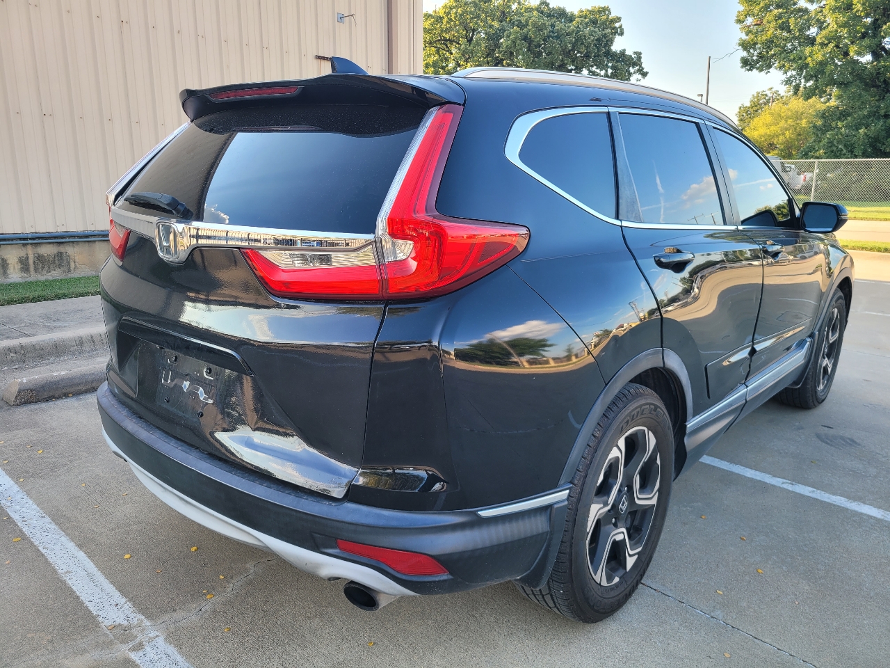 Honda CR-V Touring 2WD 2017 Honda CR-V Touring 2WD 2017