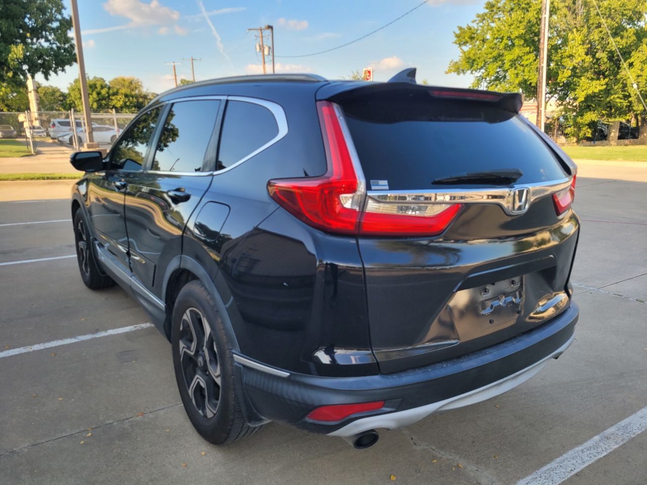Honda CR-V Touring 2WD 2017 Honda CR-V Touring 2WD 2017