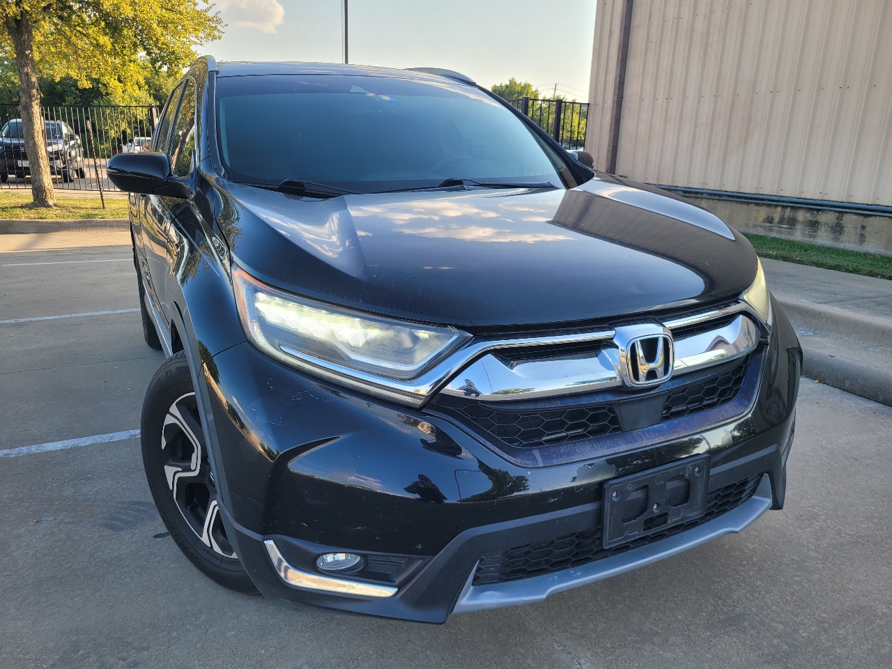 Honda CR-V Touring 2WD 2017 Honda CR-V Touring 2WD 2017