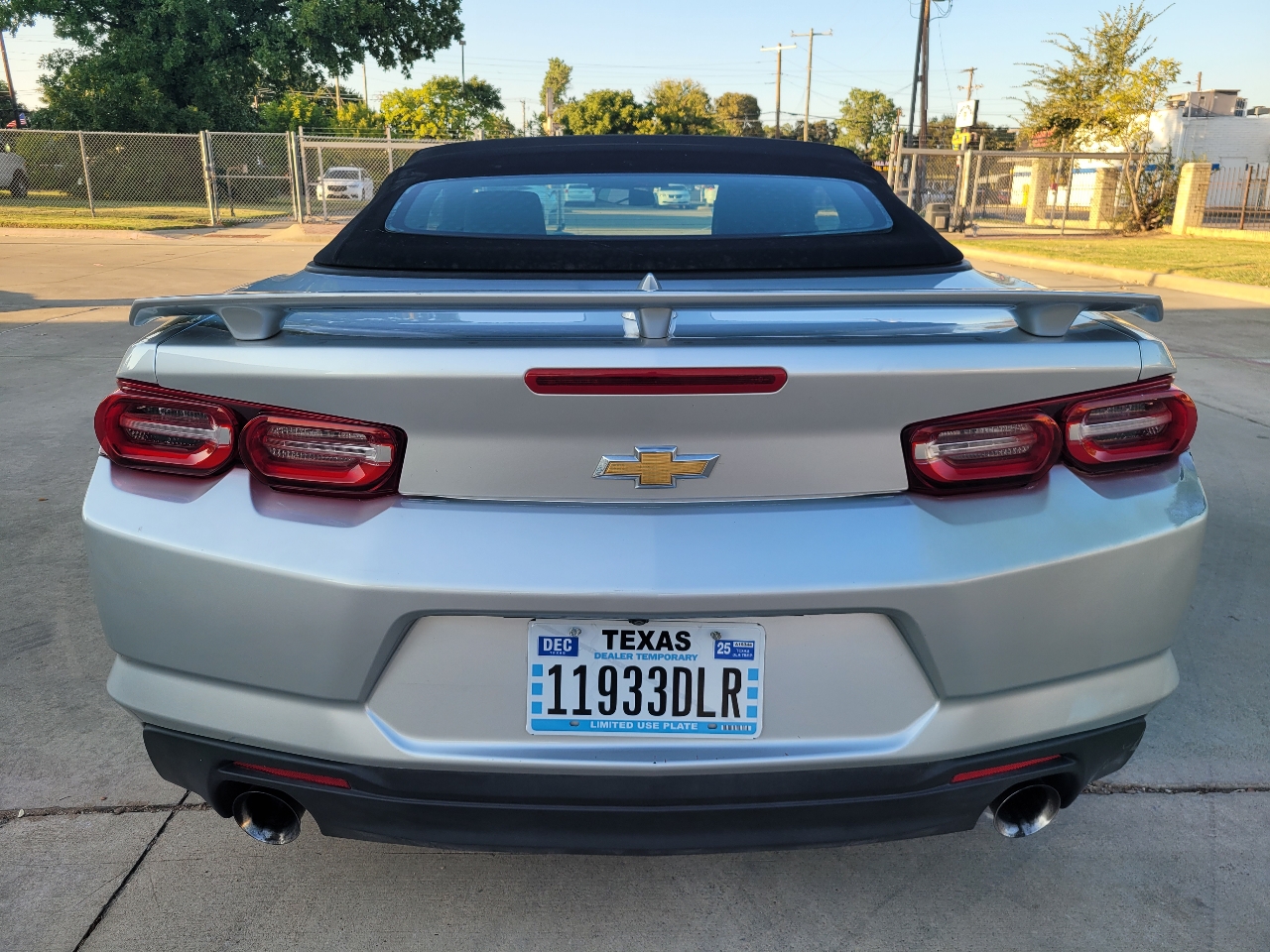2019 Chevrolet Camaro 1LT photo 4