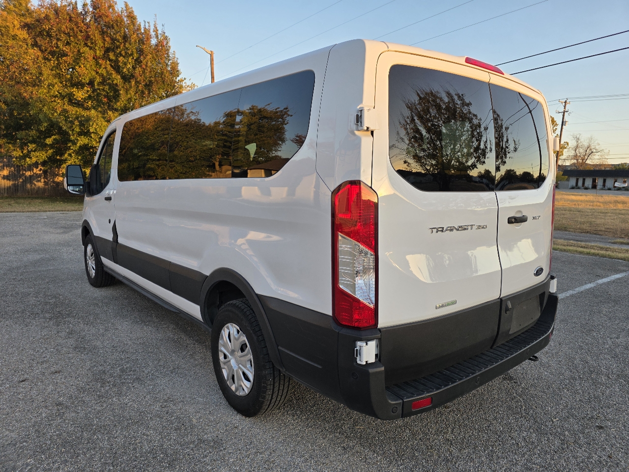 Ford Transit 350 Van Low Roof w/Sliding Pass. 148-in. WB 2023