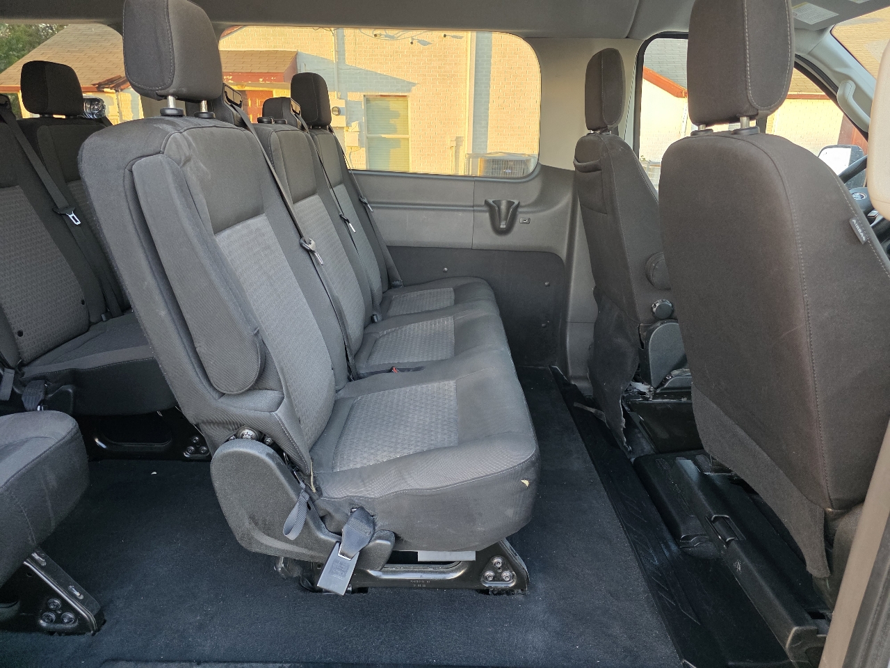 Ford Transit 350 Van Low Roof w/Sliding Pass. 148-in. WB 2023